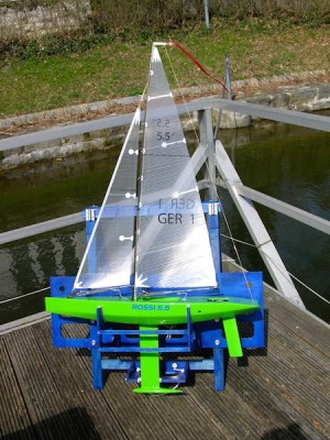 ROSSI 5.5 METRE RC #1.2.JPG